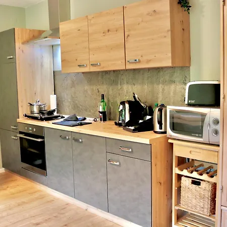 Maiplace Studio-apartment *